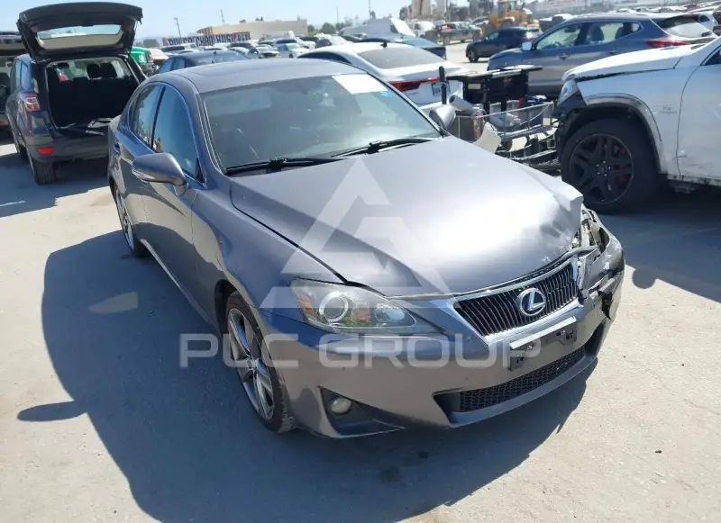 2012 Lexus IS250 фото