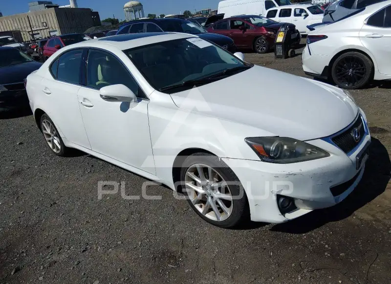 2012 Lexus IS250 photo