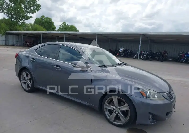 2012 Lexus IS250 photo