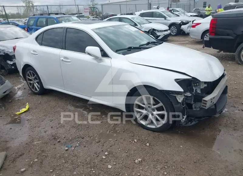 2012 Lexus IS250 photo