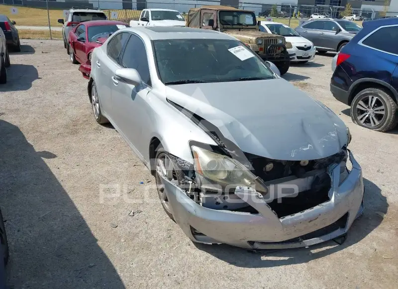 2012 Lexus IS250 фото