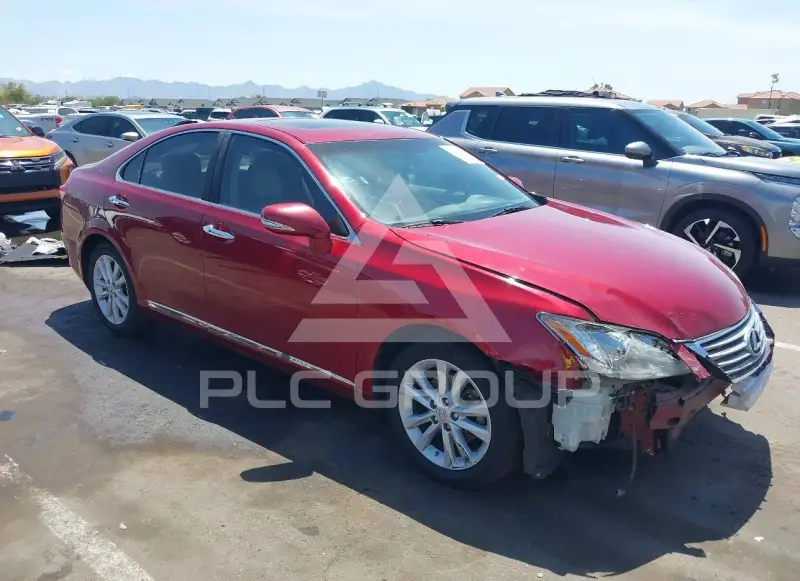 2012 Lexus ES350 photo