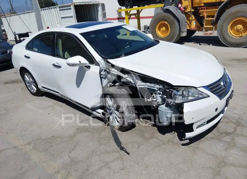 2012 Lexus ES350 photo