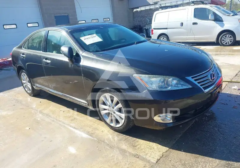 2012 Lexus ES350 фото