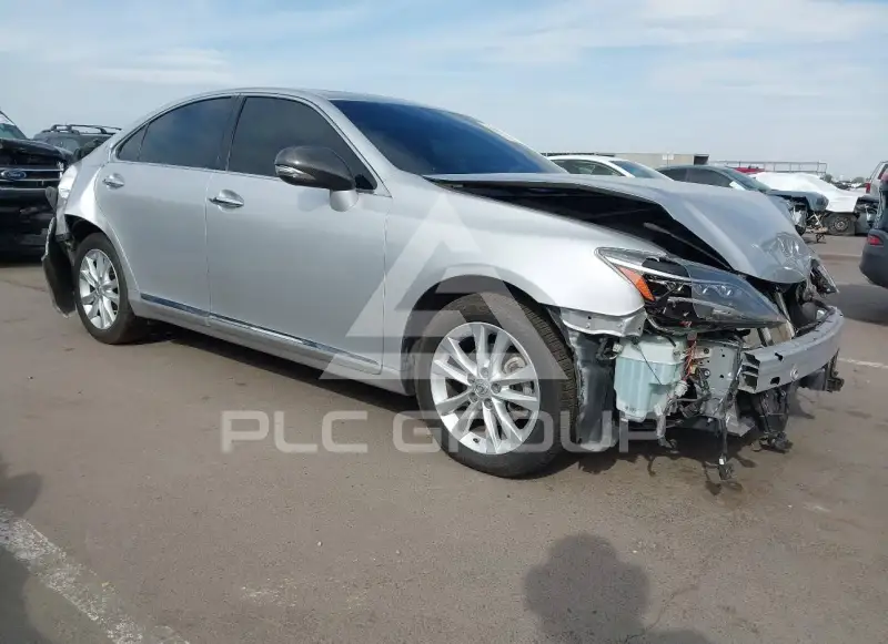 2012 Lexus ES350 фото