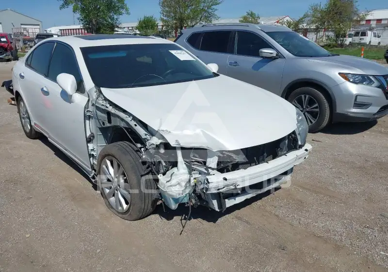 2012 Lexus ES350 фото