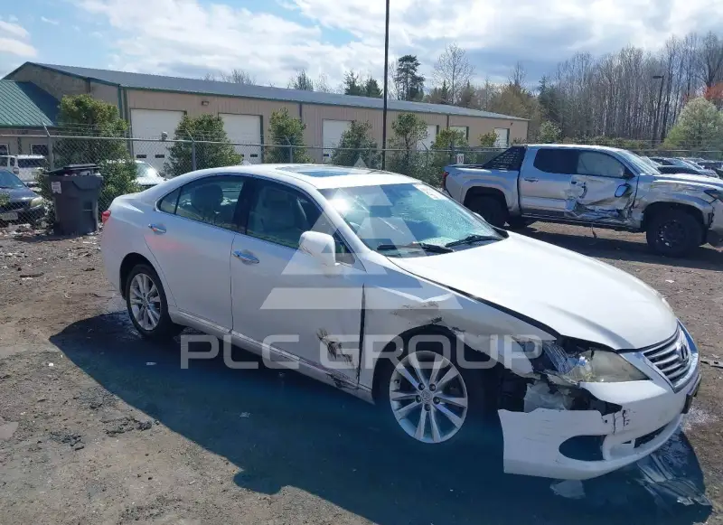 2012 Lexus ES350 photo