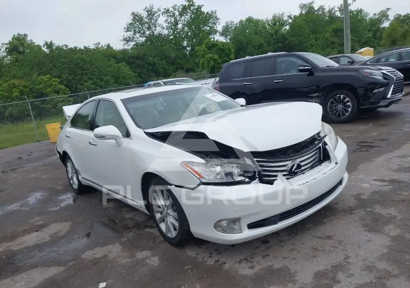 2012 Lexus ES350 фото