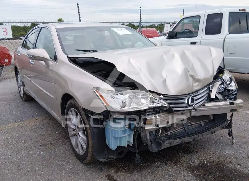 2012 Lexus ES350 фото