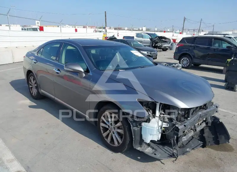 2012 Lexus ES350 photo