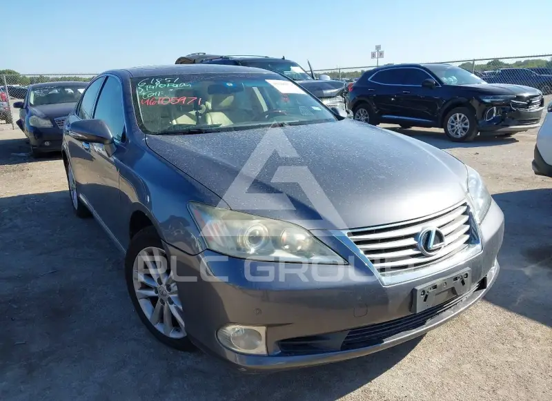 2012 Lexus ES photo