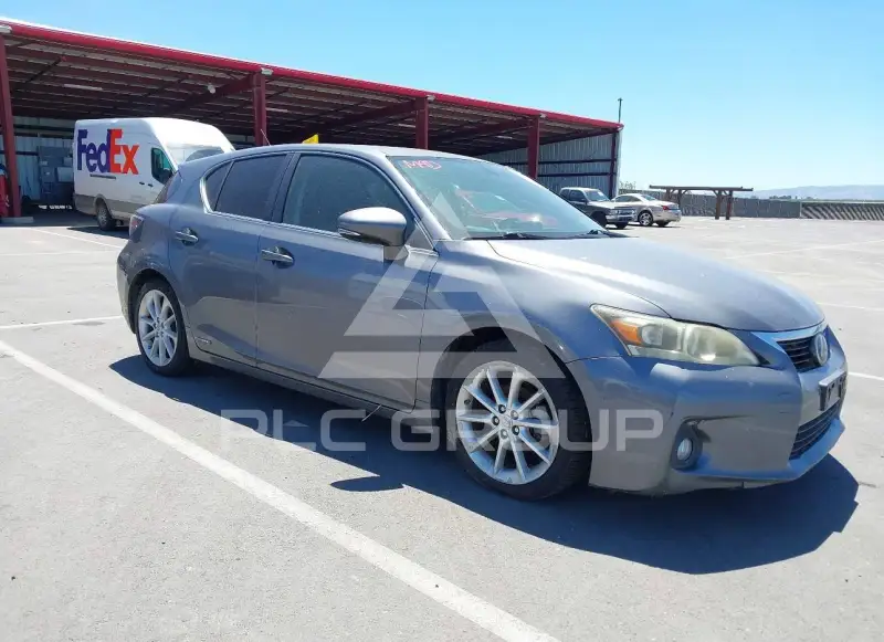 2012 Lexus CT200 photo