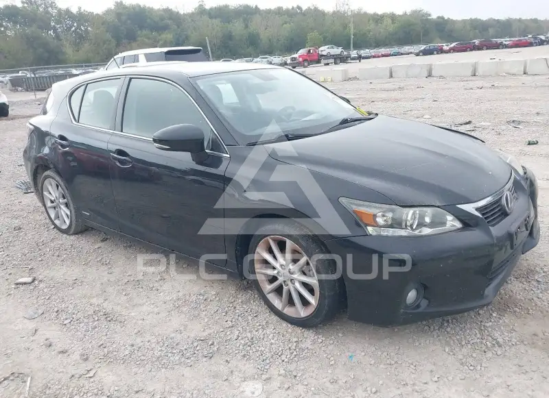 2012 Lexus CT200 photo