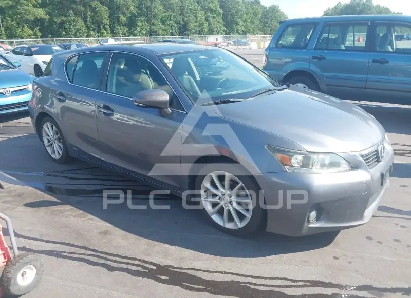 2012 Lexus CT200 photo