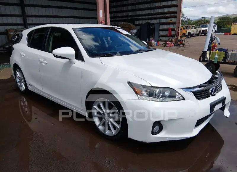 2012 Lexus CT200 photo