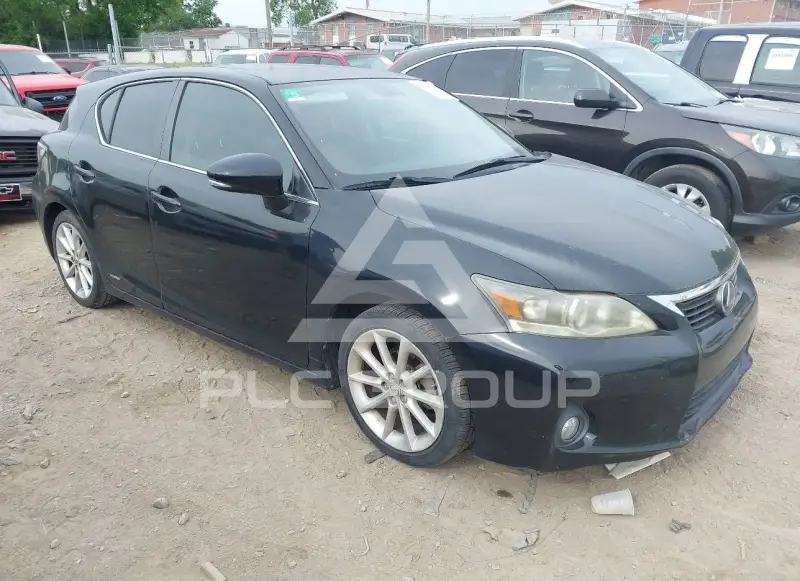 2012 Lexus CT200 photo