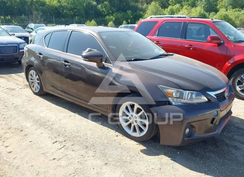 2012 Lexus CT200 photo