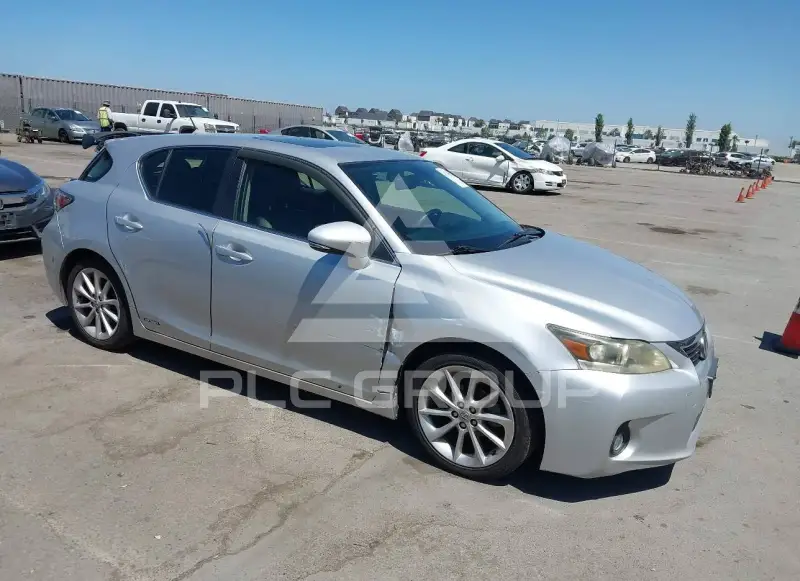 2012 Lexus CT200 photo