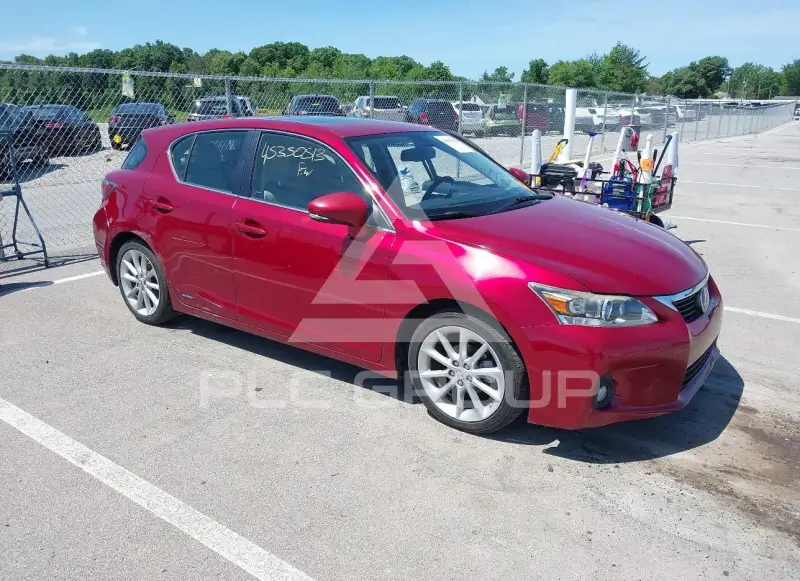 2012 Lexus CT200 photo