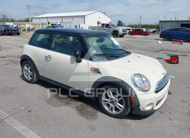2012 Mini COOPER photo