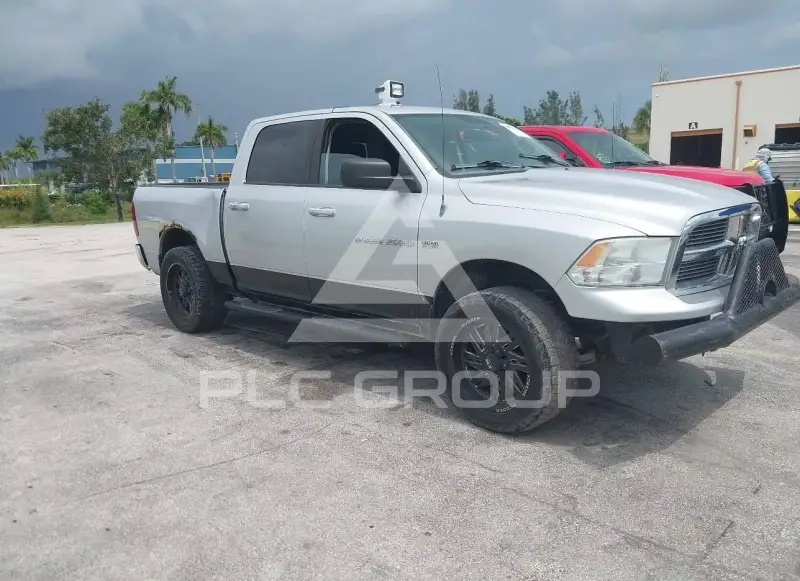 2012 RAM 1500 photo