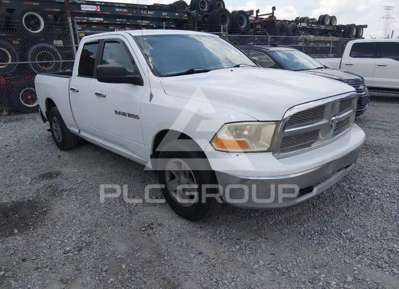 2012 RAM 1500 photo