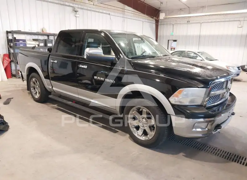 2012 RAM 1500 photo
