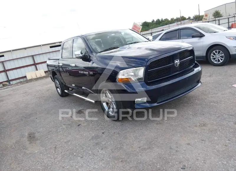 2012 RAM 1500 photo