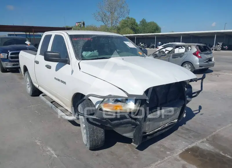 2012 RAM 1500 photo