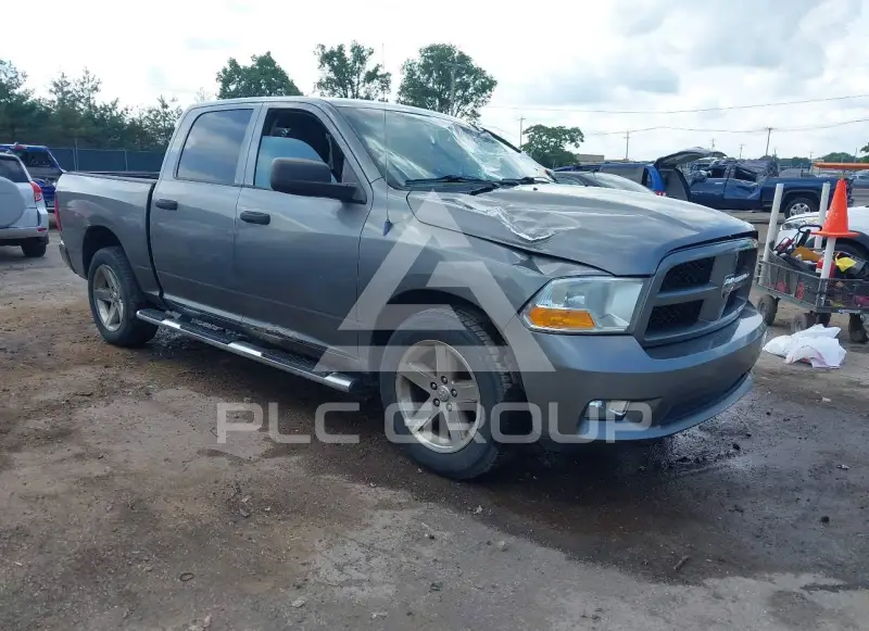 2012 RAM 1500 photo