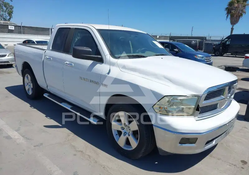 2012 RAM 1500 photo