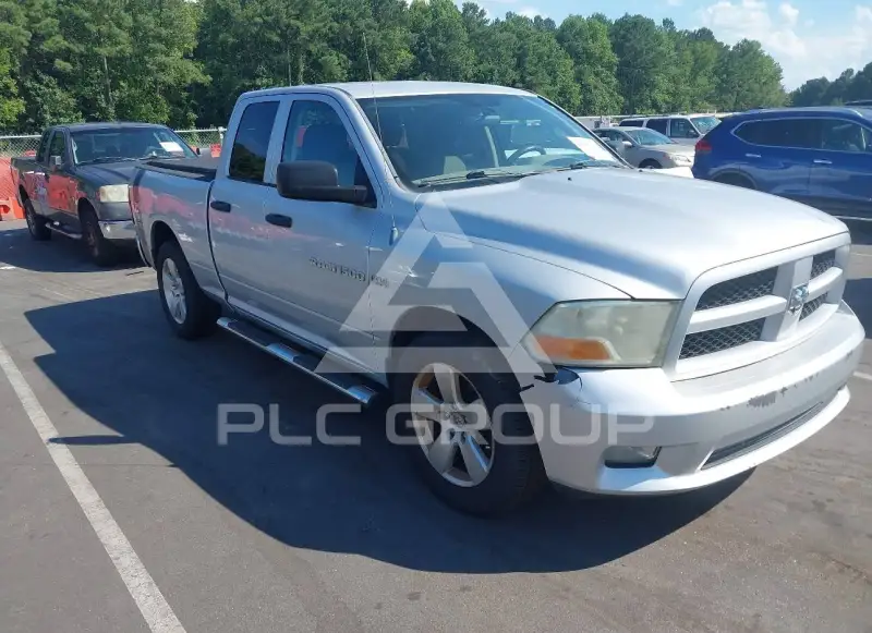 2012 RAM 1500 photo