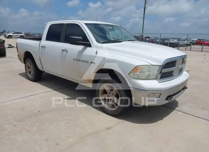2012 RAM 1500 photo