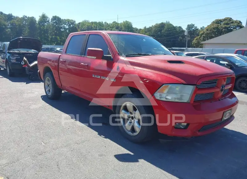 2012 RAM 1500 photo