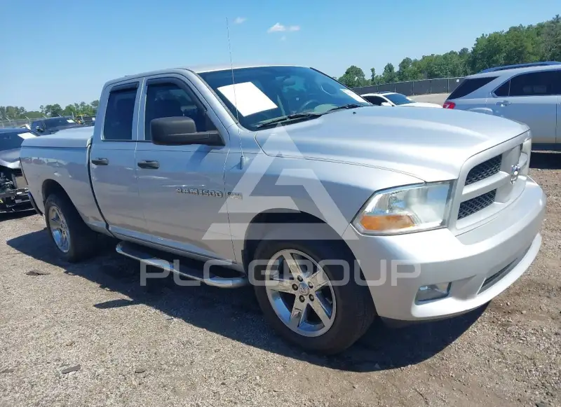 2012 RAM 1500 photo