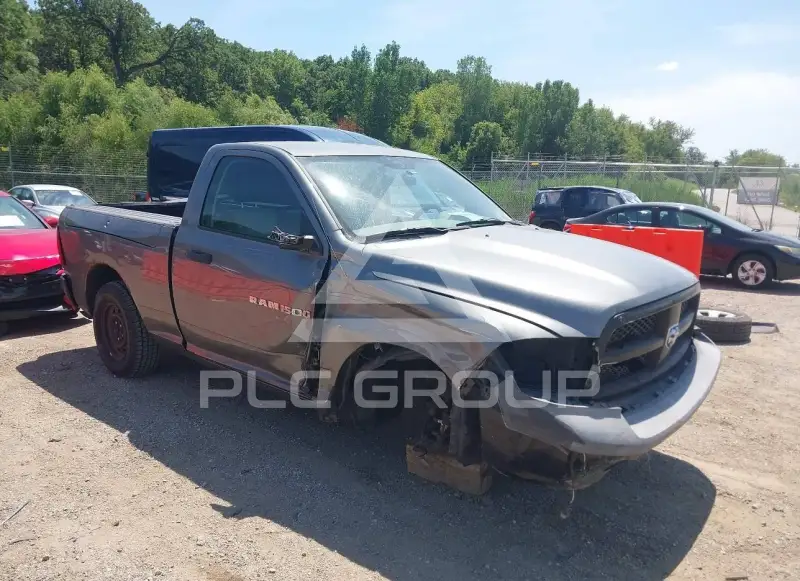 2012 RAM 1500 photo