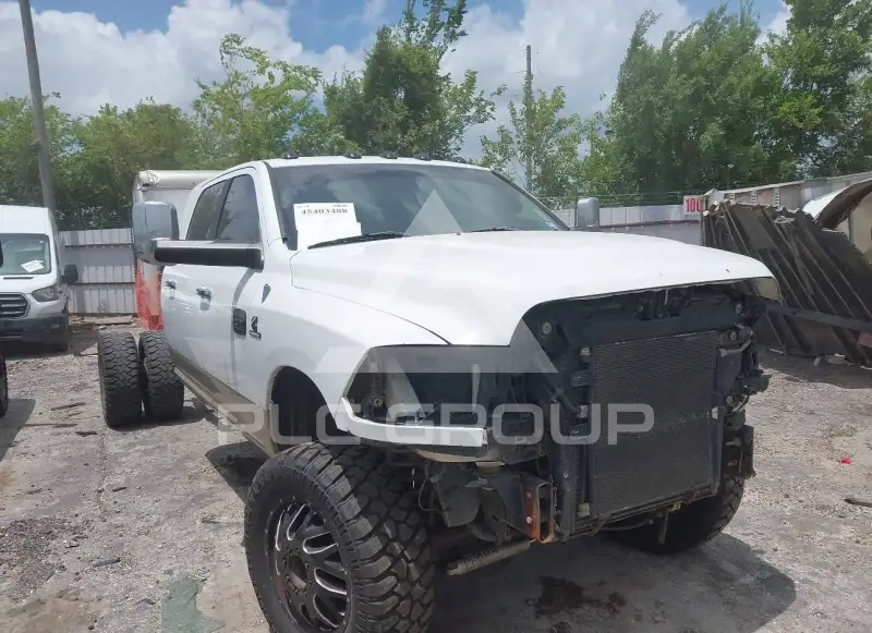 2012 RAM 3500 фото