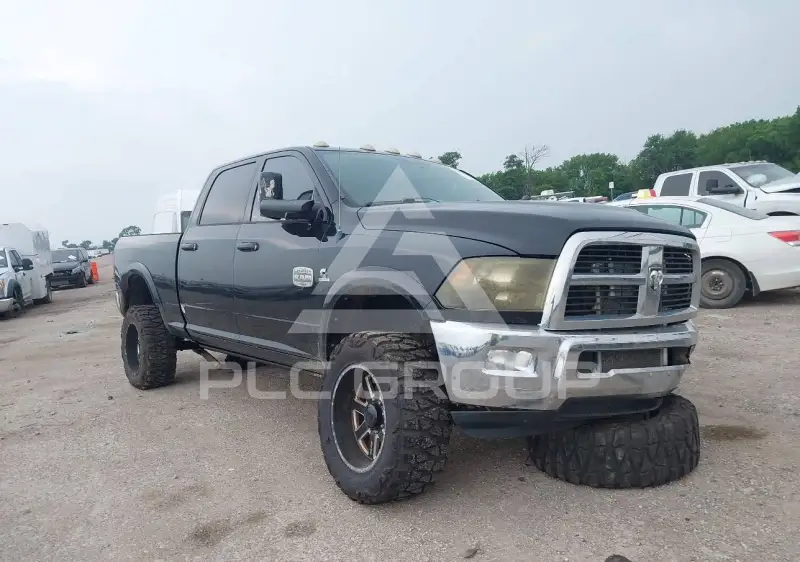 2012 RAM 2500 фото