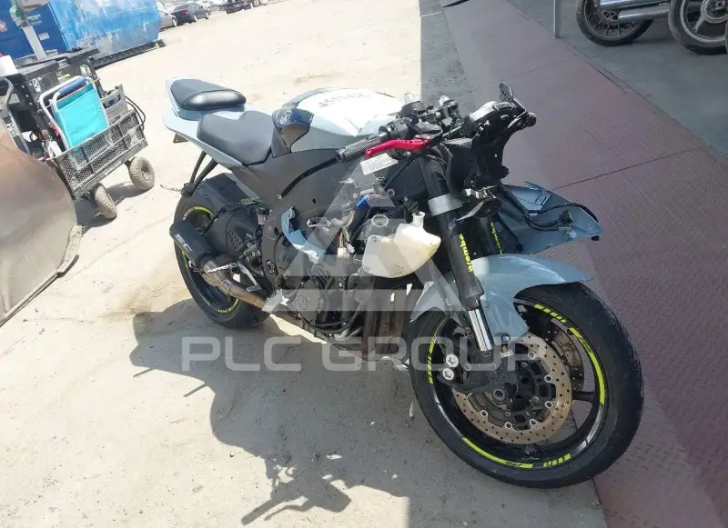 2012 Yamaha YZFR6 фото