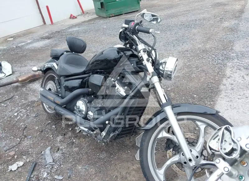 2012 Yamaha XVS1100 фото