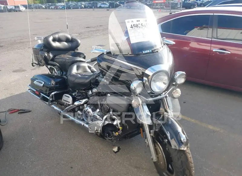 2012 Yamaha XVZ фото