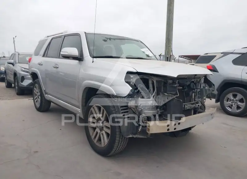 2012 Toyota 4 RUNNER фото