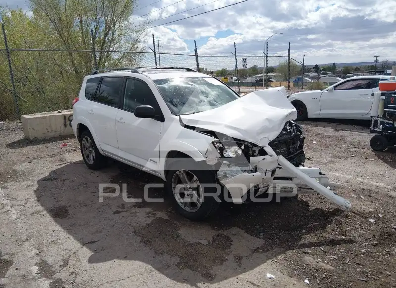 2012 Toyota RAV4 photo