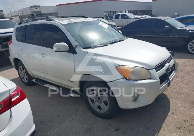 2012 Toyota RAV4 фото