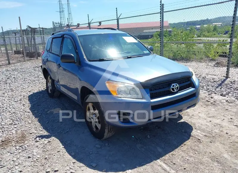 2012 Toyota RAV4 фото
