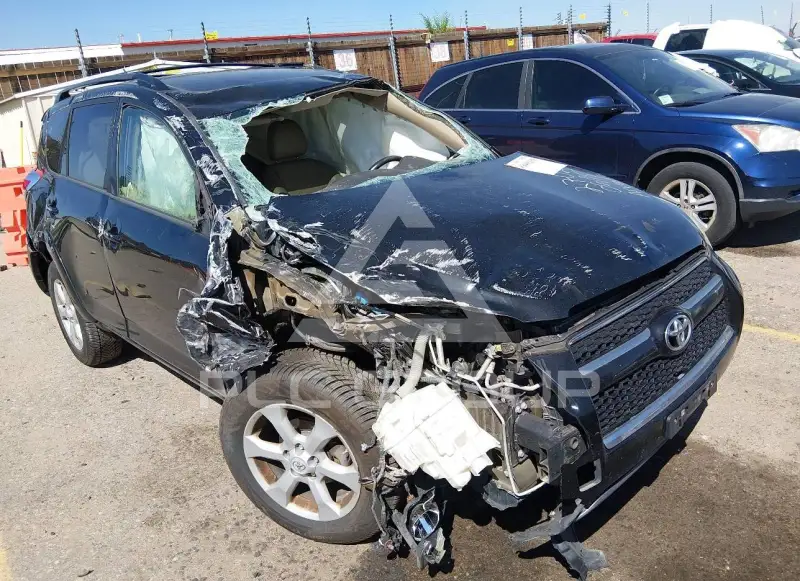 2012 Toyota RAV4 фото