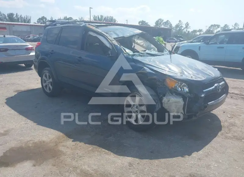 2012 Toyota RAV4 фото