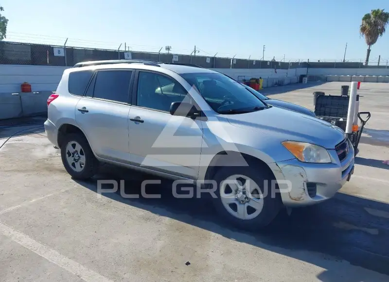 2012 Toyota RAV4 фото