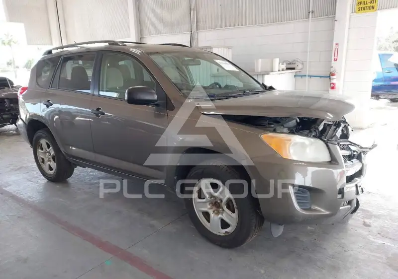 2012 Toyota RAV4 photo