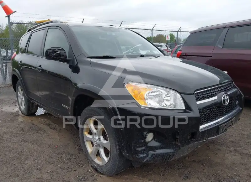 2012 Toyota RAV4 photo